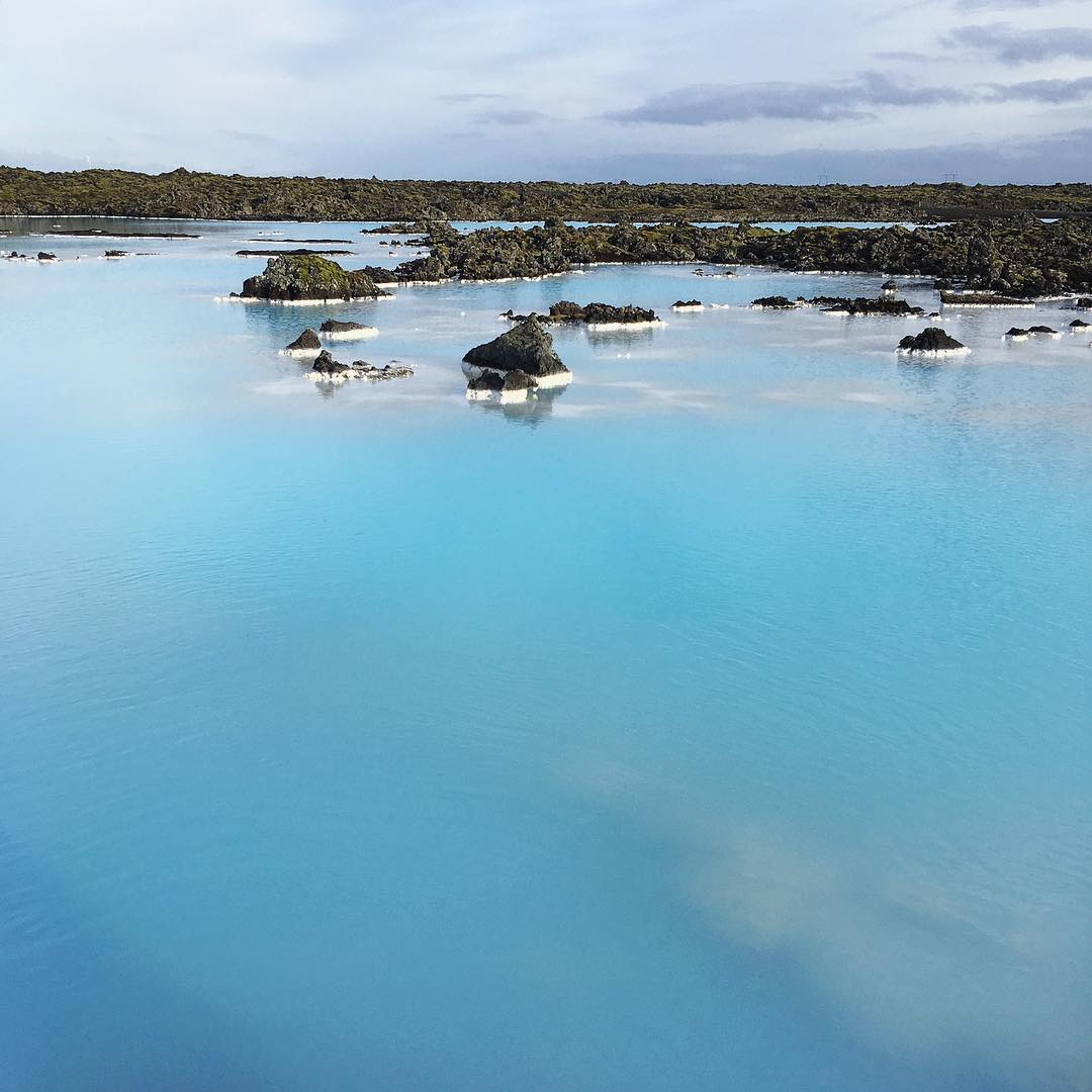 This is a synthetic hot spring. It costs 40€ and ruins your hair. #hotspring #bluelagoon #blue