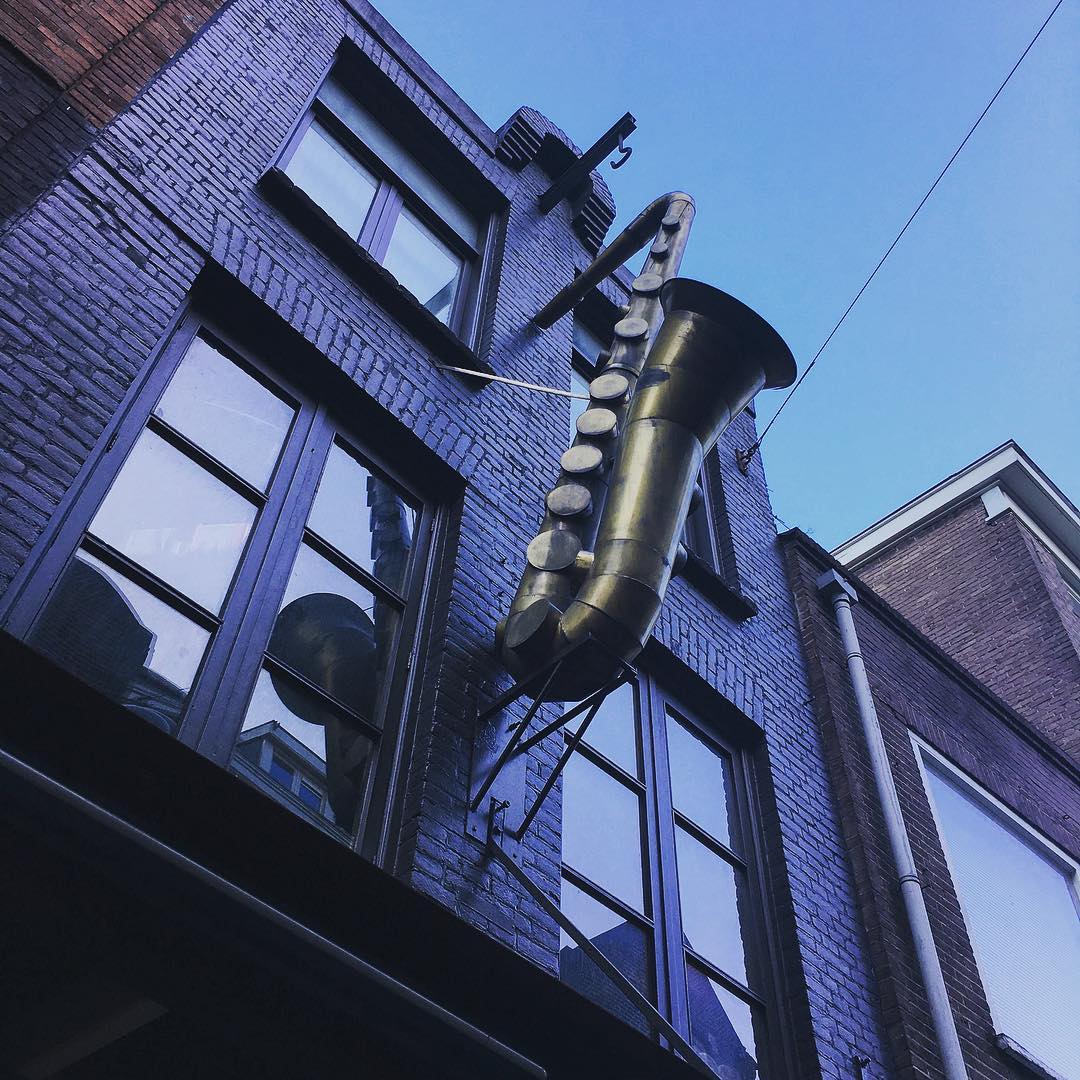 Still a beacon of good nights. This picture was taken in the daytime. #jazz #club #saxophone #cafealto #amsterdam #netherlands